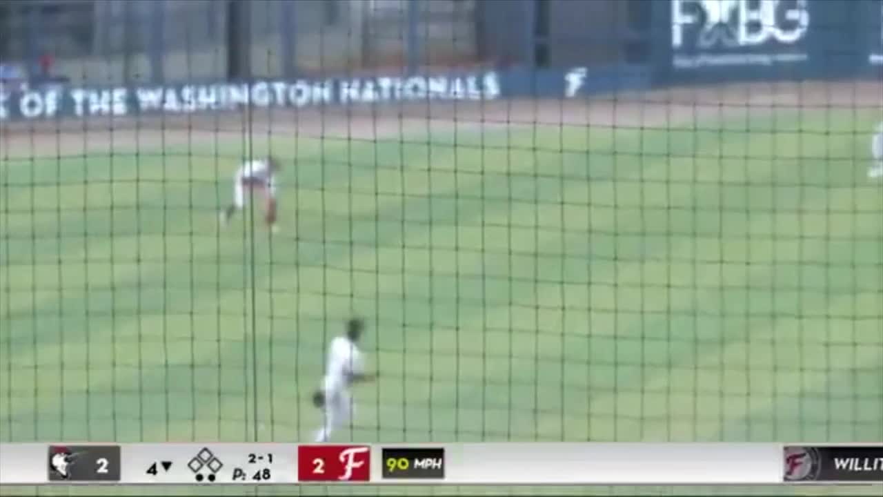 No. 1 overall pick Eli Willits shines in his professional baseball debut