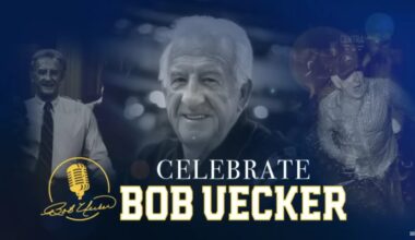 Brewers honor Bob Uecker with moving pregame ceremony