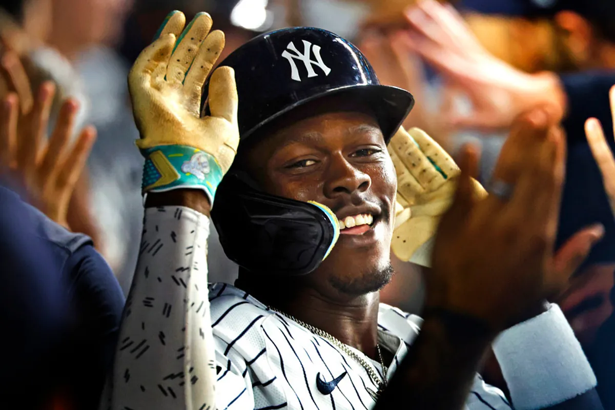 The New York Yankees avoid disaster but cannot afford to be complacent as fans call for Aaron Boone to be fired - MARCA