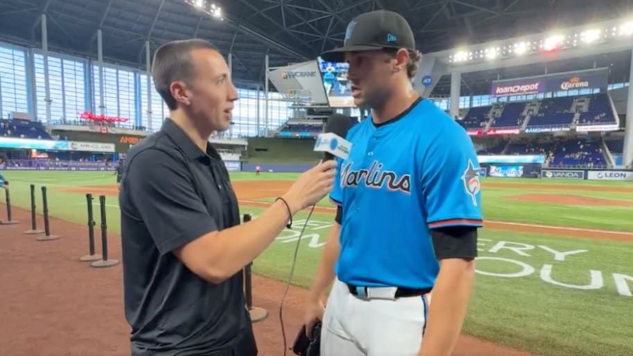 Sports Illustrated - Marlins Pitcher Scared Reporter…