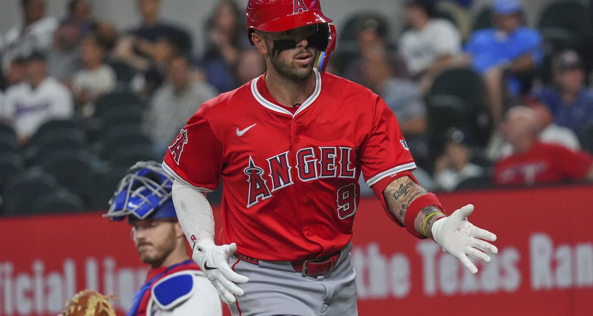 Angels get 1st-pitch HR in a 4-0 win over Rangers and deGrom with manager Ron Washington watching