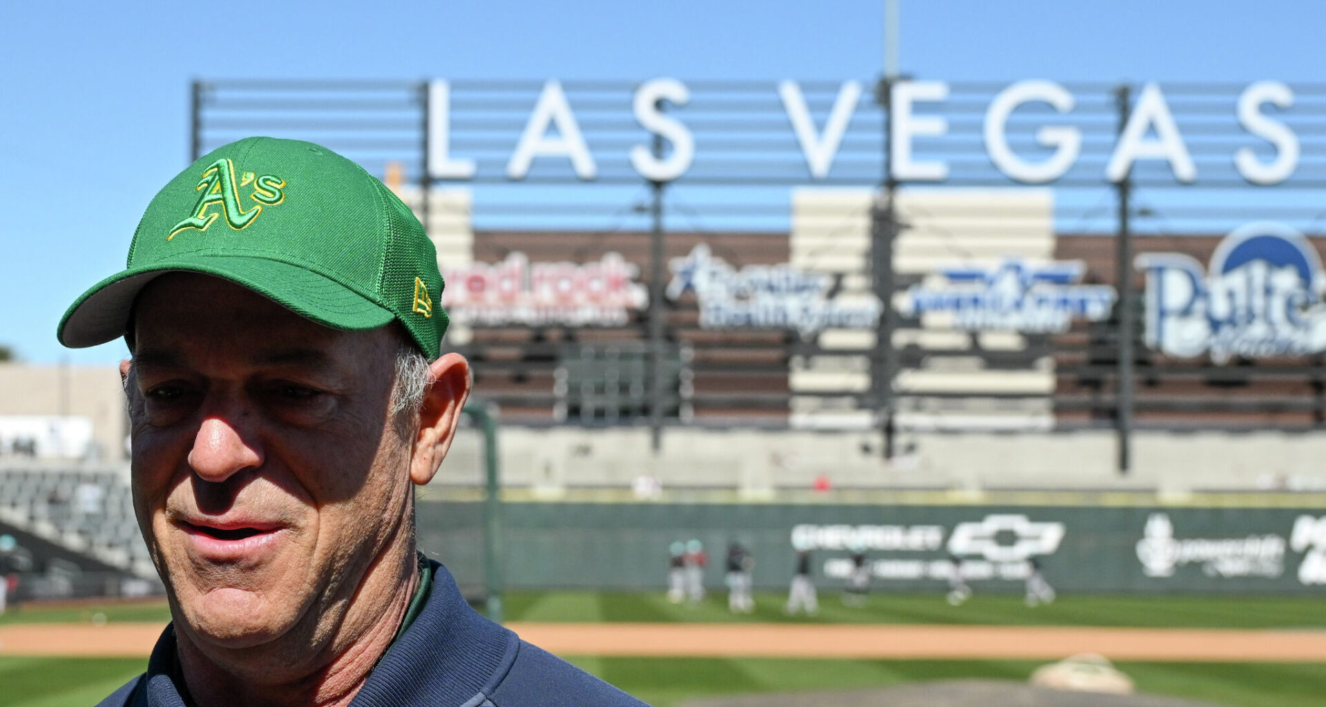 A's to host showcase series in Las Vegas at historically bad time