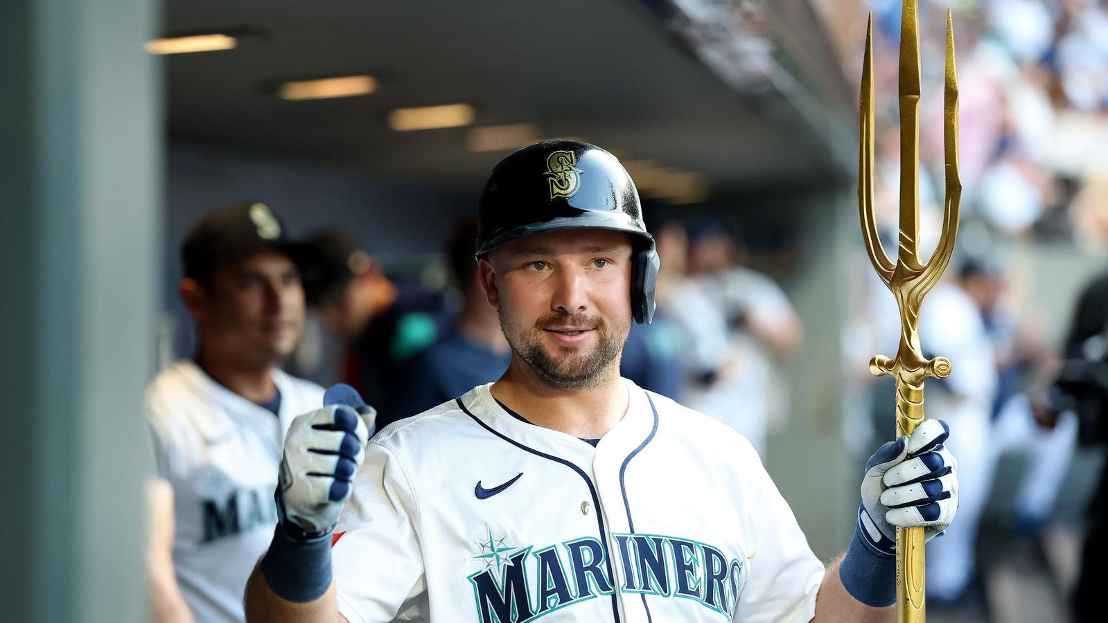 Seattle Mariners Catcher Cal Raleigh Collabs With Scuttlebutt Brewing