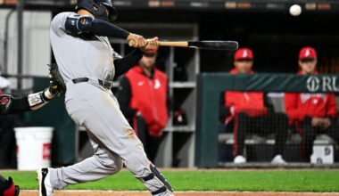 Grisham helps Yankees beat White Sox 10-2 for season-high 6th straight win