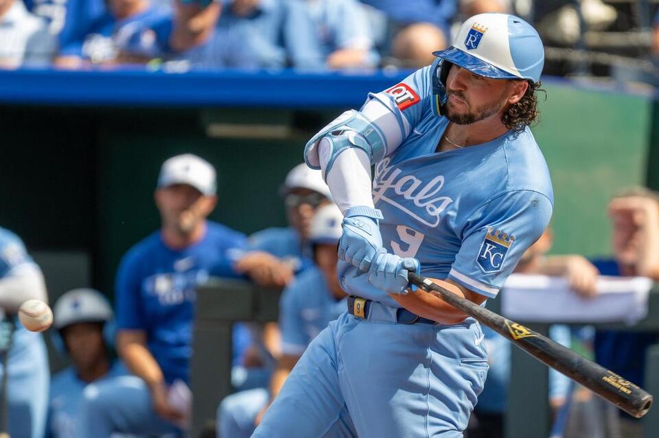 Royals' Vinnie Pasquantino will use a special Pasquatch bat this weekend