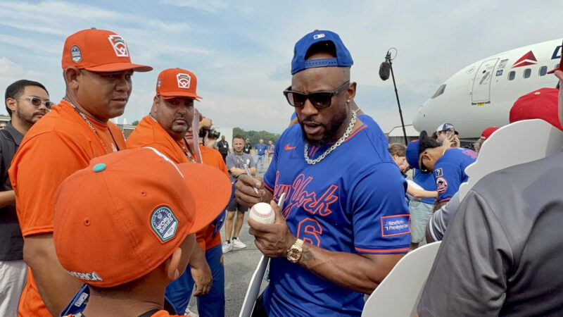 Players from Mets take in the day at the Little League World Series | News, Sports, Jobs