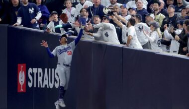 Dodgers Might Consider Moving 6x Gold Glover to Different Position