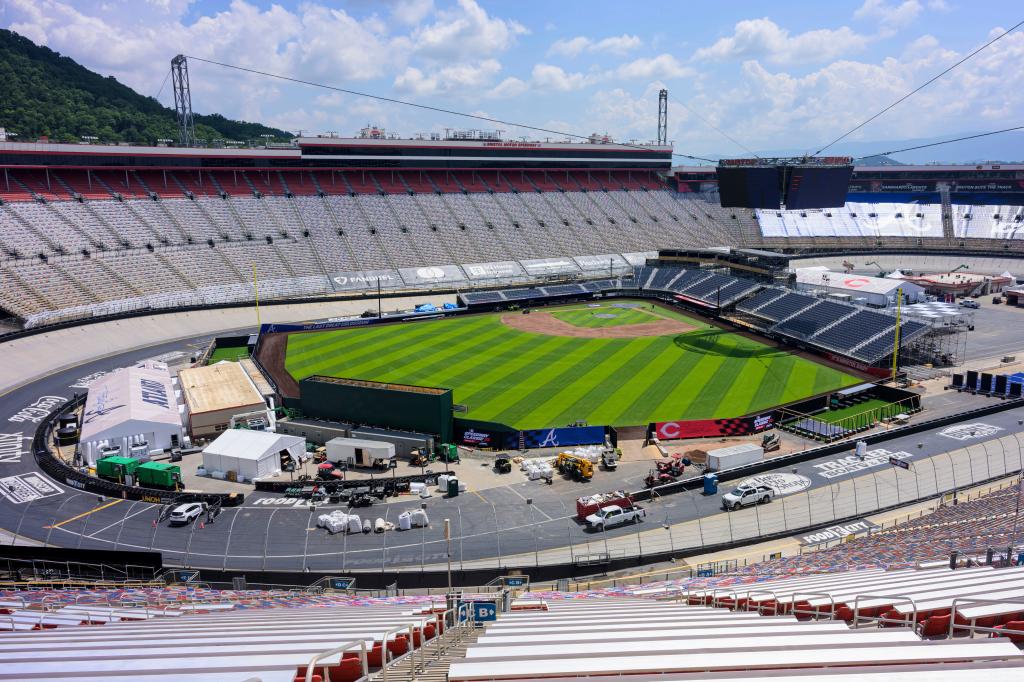 New users get $1,000 FanCash for Braves vs. Reds in MLB Game at Bristol Motor Speedway