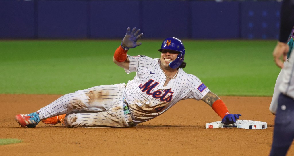 New York Mets catcher Francisco Alvarez (4) doubles during the seventh inning when the New York Mets played the Seattle Mariners 