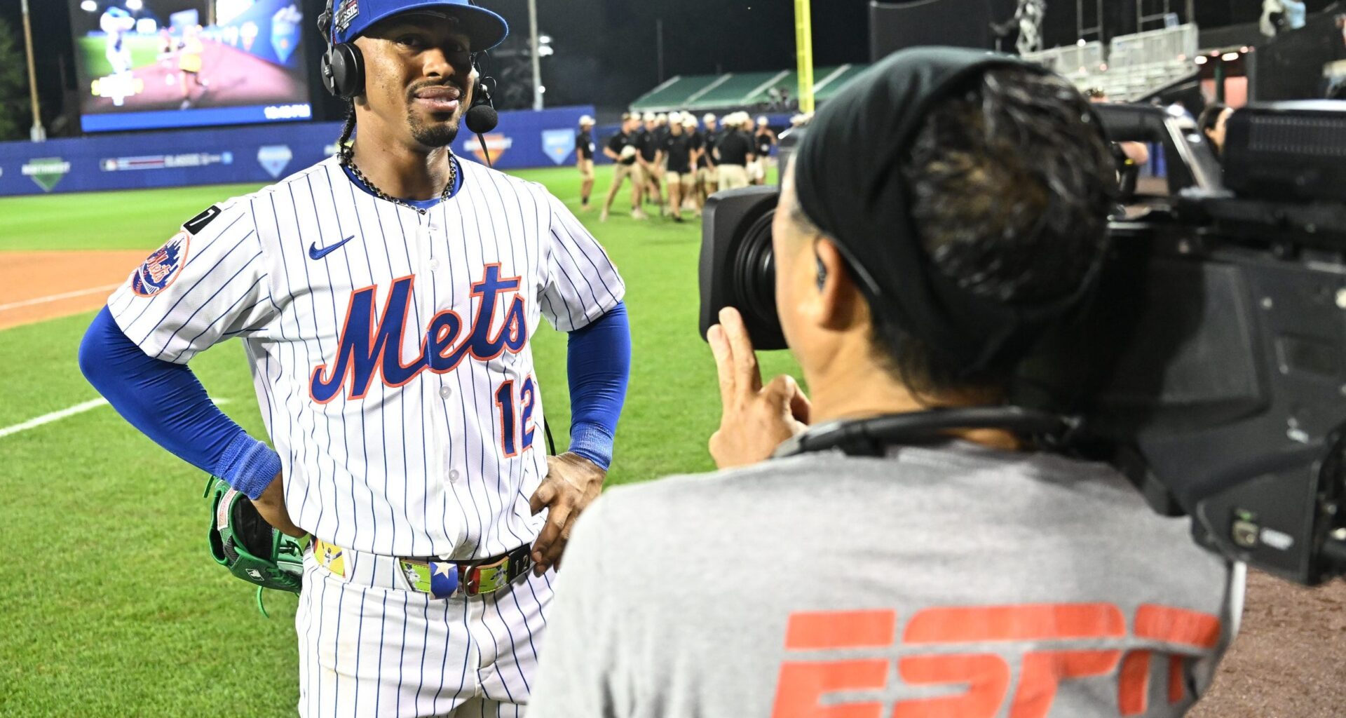 ESPN to maintain $550 million/year rights fee in new MLB deal