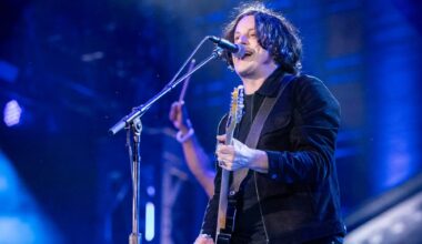 Jack White completes “longtime mission” of watching a baseball game at every Major League stadium