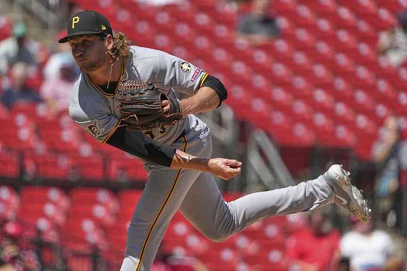 Pittsburgh Pirates starting pitcher Braxton Ashcraft throws during the first inning of a baseball game against the St. Louis Cardinals Thursday, Aug. 28, 2025, in St. Louis. (AP Photo/Jeff Roberson)