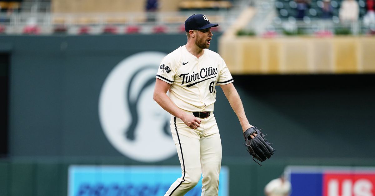 Dodgers trade deadline Brock Stewart, Paul Gervase should help bullpen