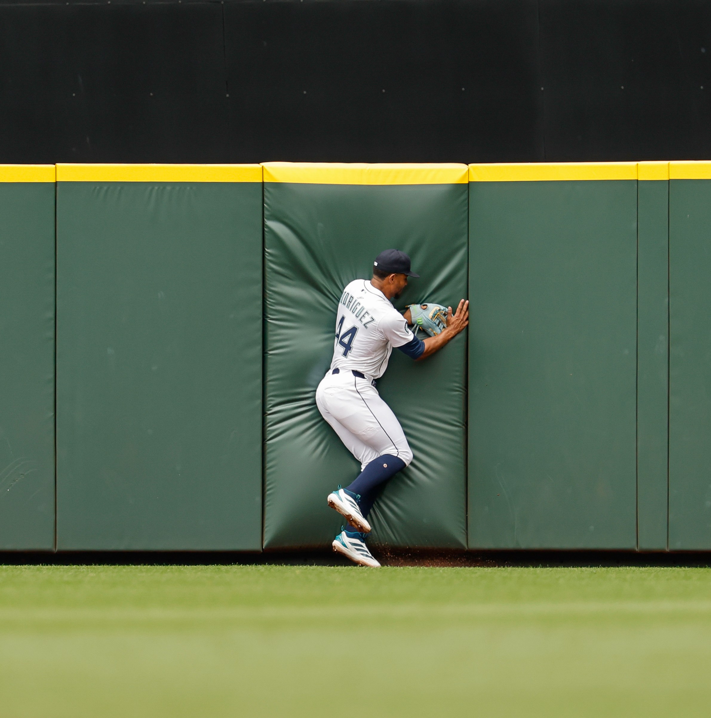 Mariners Game #112 TEX at SEA, 8/2/25: Game Thread III