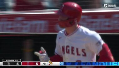 Taylor Ward hits 3-run homer in 9th to lift the Angels past the White Sox, 8-5