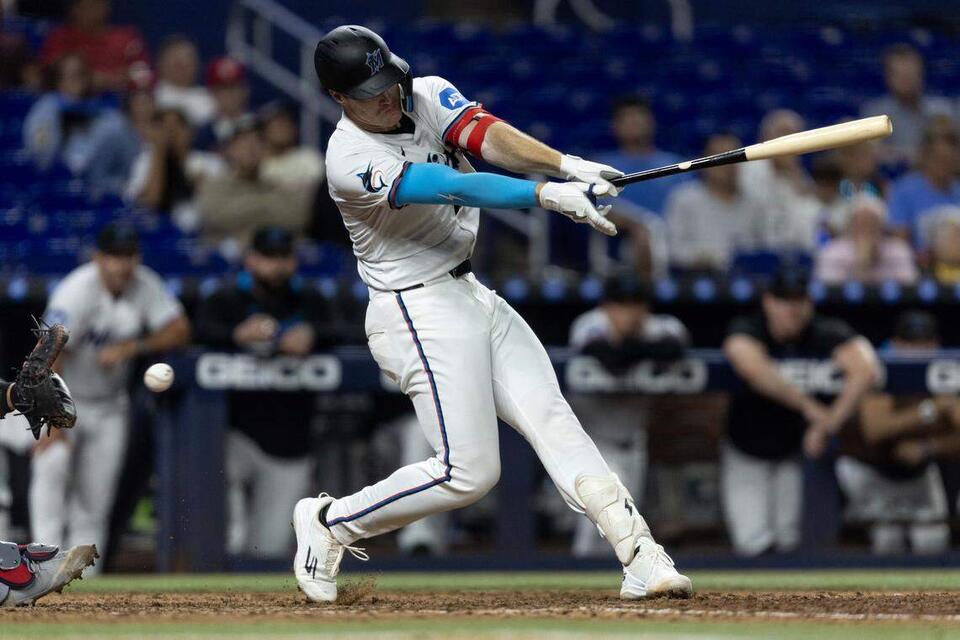 Wagaman drives fall short as do the Marlins in a 7-4 loss to the Cardinals