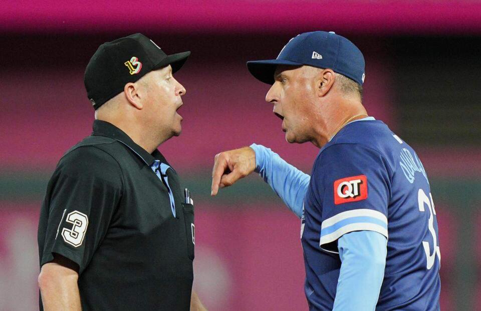 Why Royals manager Matt Quatraro was ejected Friday against the White Sox