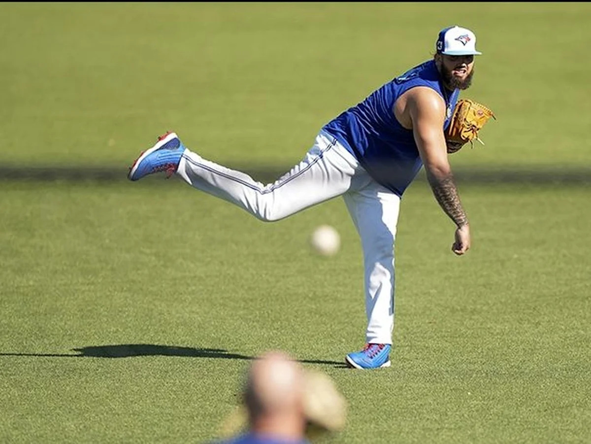 Eyes on the Bisons as Blue Jays' Springer, Manoah, Bieber work their way back
