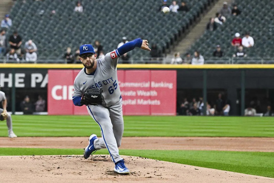 Royals pitcher Noah Cameron delivers against the Chicago White Sox during the first inning at Rate Field in Chicago on Monday, Aug. 25, 2025.