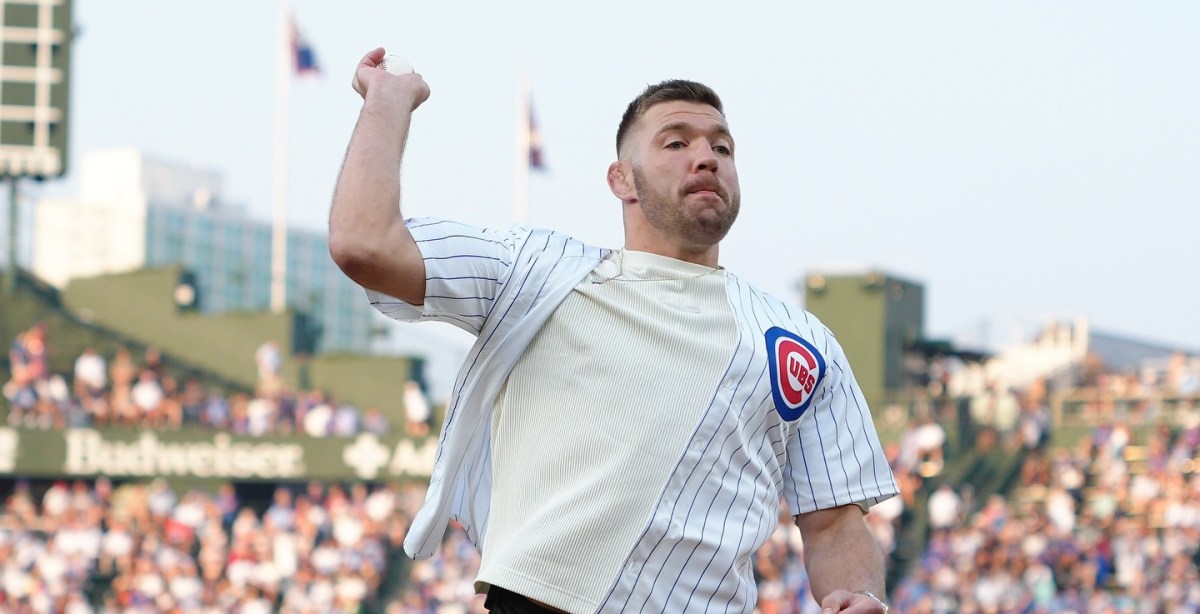 Dricus Du Plessis throws out first pitch at Wrigley Field, sends Cubs mascot running for cover