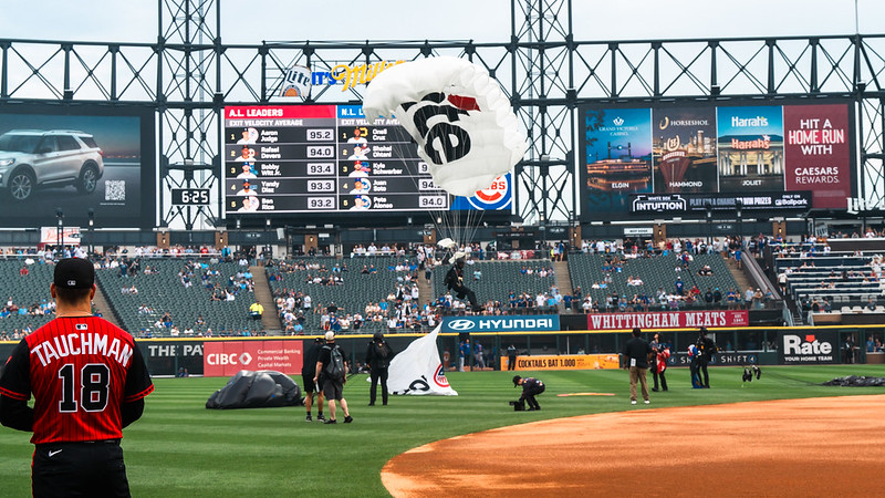 Rate honors military heroes at Cubs vs. White Sox Crosstown Classic