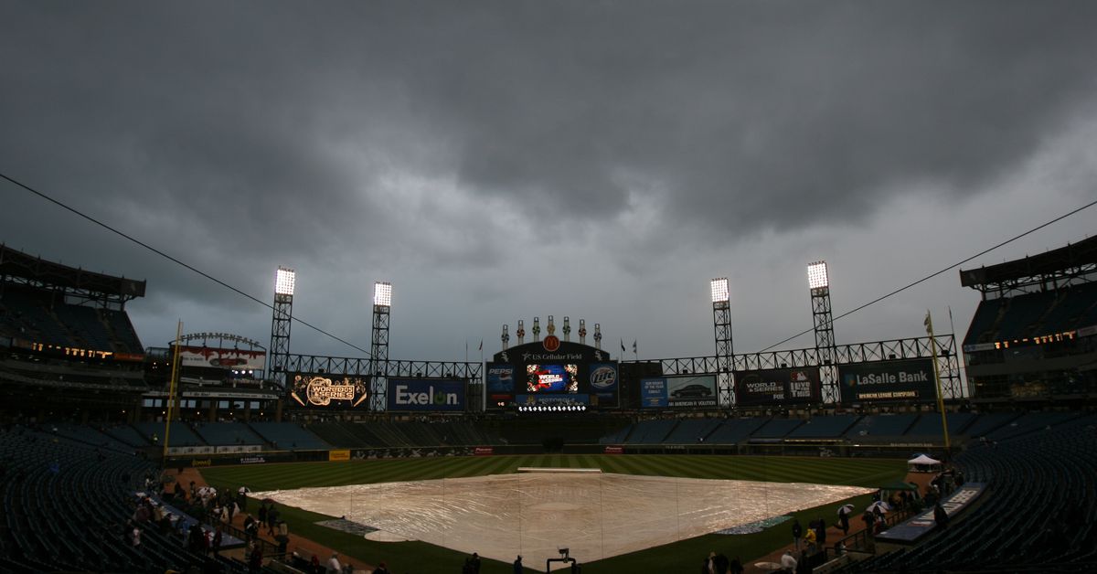 Beginning at 4 p.m.: A pause in your normal South Side Sox programming