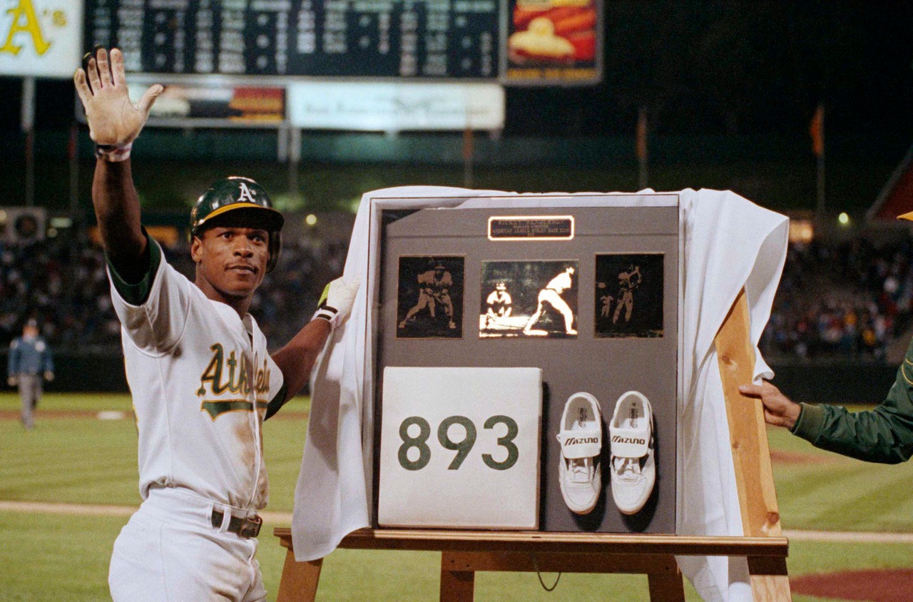 Rickey Henderson, ‘The Man of Steal,’ dies at 65
