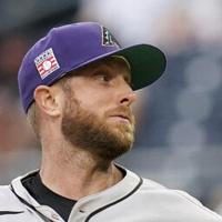 Rangers add veteran right-hander Merrill Kelly in a trade with the Diamondbacks | Local Sports
