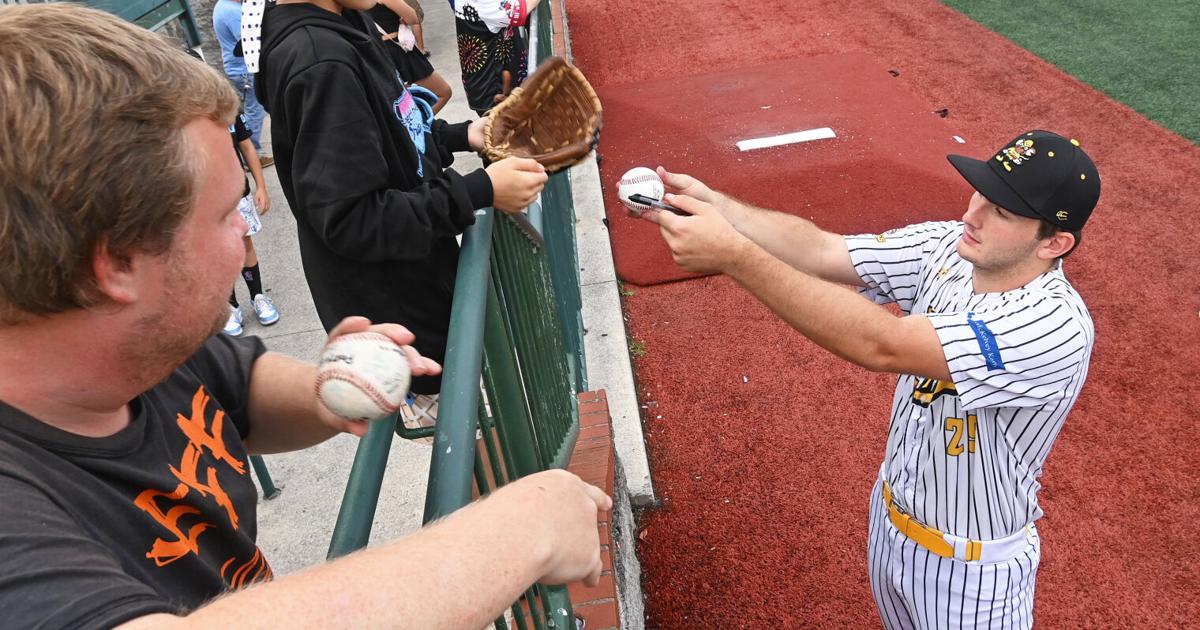 'It's magic': Mill Rats' first home playoff game a memorable moment for fans | News