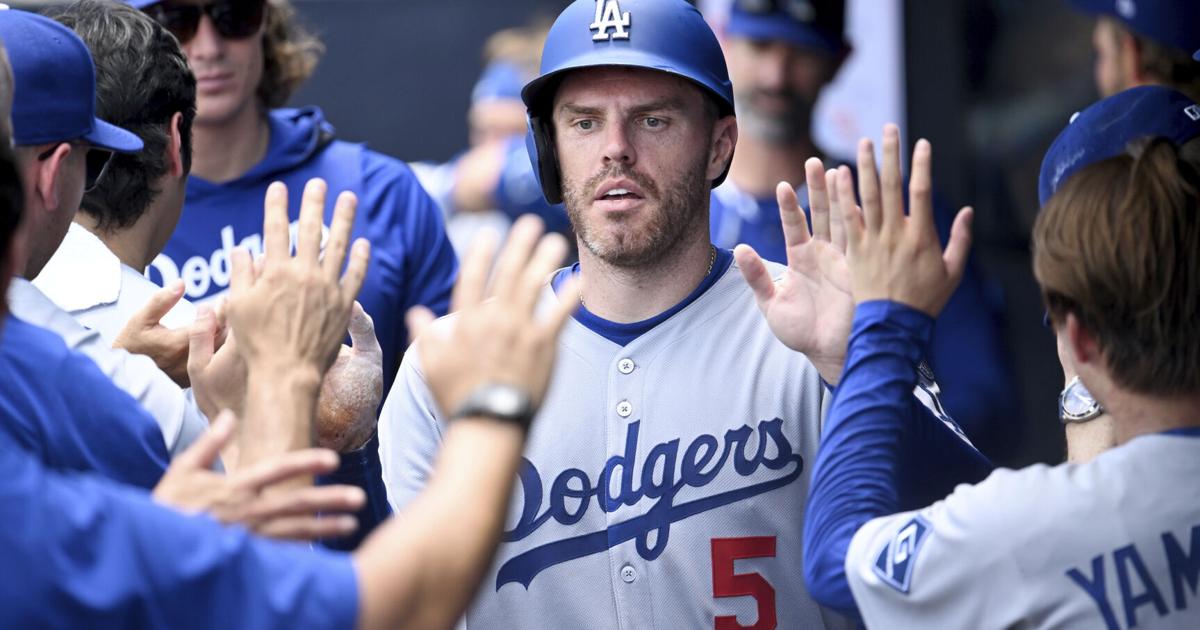 MLB roundup: Dodgers, Padres lose | Professional