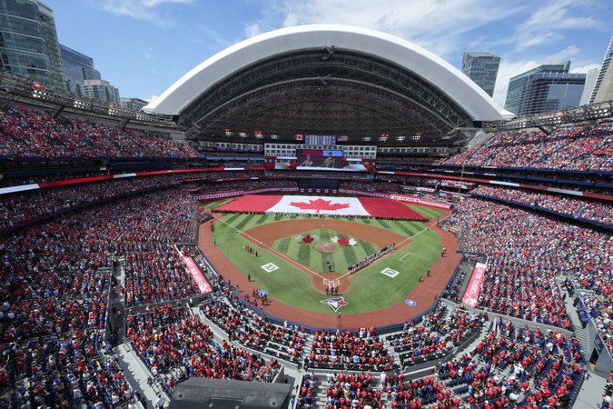 Flying High: First-place Toronto Blue Jays return home with reinforcements coming | Fraser Valley Today