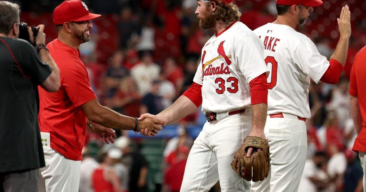Gordon: Final NL wild card berth is sitting there. Can the Cardinals grab it? - The Pantagraph