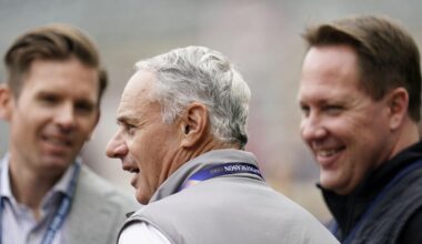 Wednesday's baseball notebook: Twins owners opt to halt the sale of club | MLB