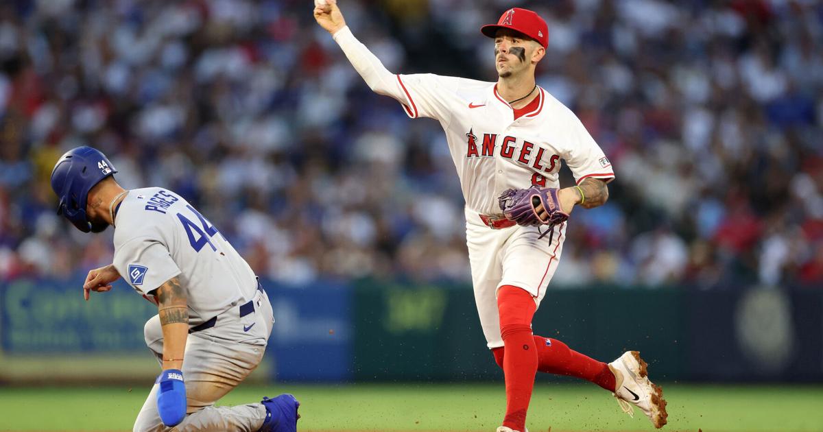 Dodgers in 1st-place tie in NL West | National Sports