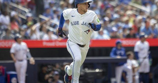 Straw picks a fine time to shine for surging Jays | National Sports