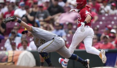 Hays' walk-off single gives Reds 3-2 win, ends Brewers' 14-game streak | MLB