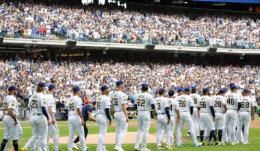Brewers pay tribute to longtime broadcaster Bob Uecker in star-studded pregame ceremony | National News