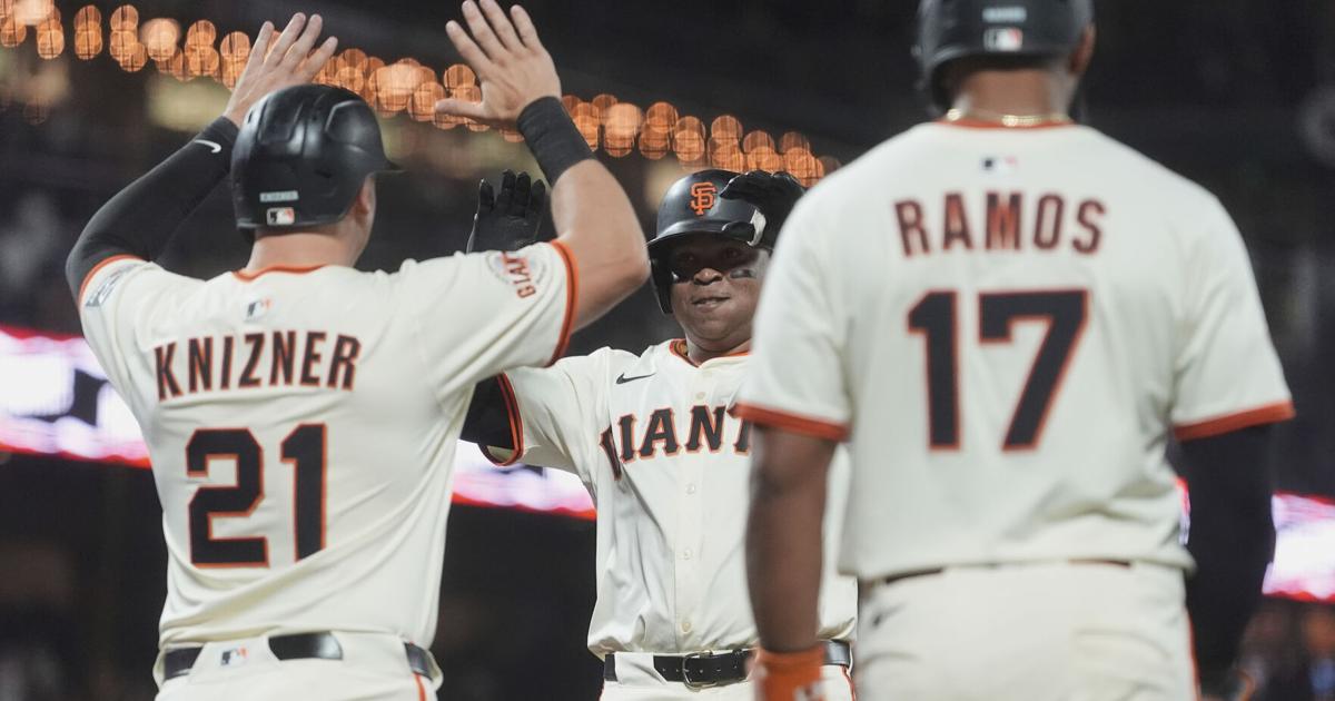 Devers hits two of San Francisco's four home runs, Giants power past Cubs | MLB