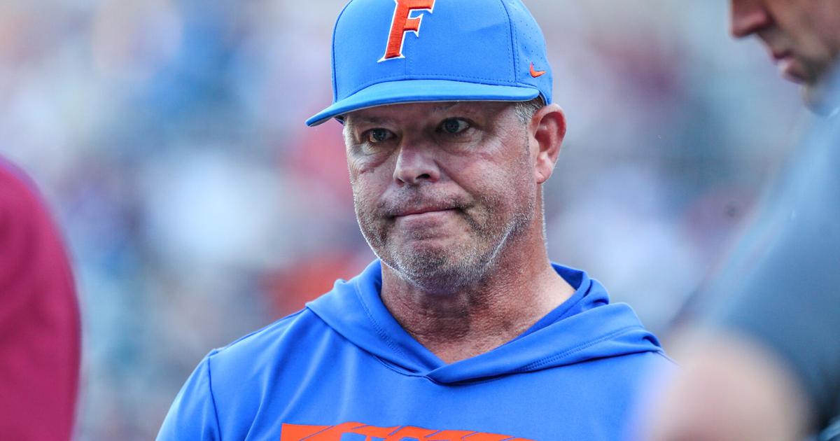 Florida coach Kevin O'Sullivan reprimanded for profanity-laced tirade at NCAA baseball regional | Sports