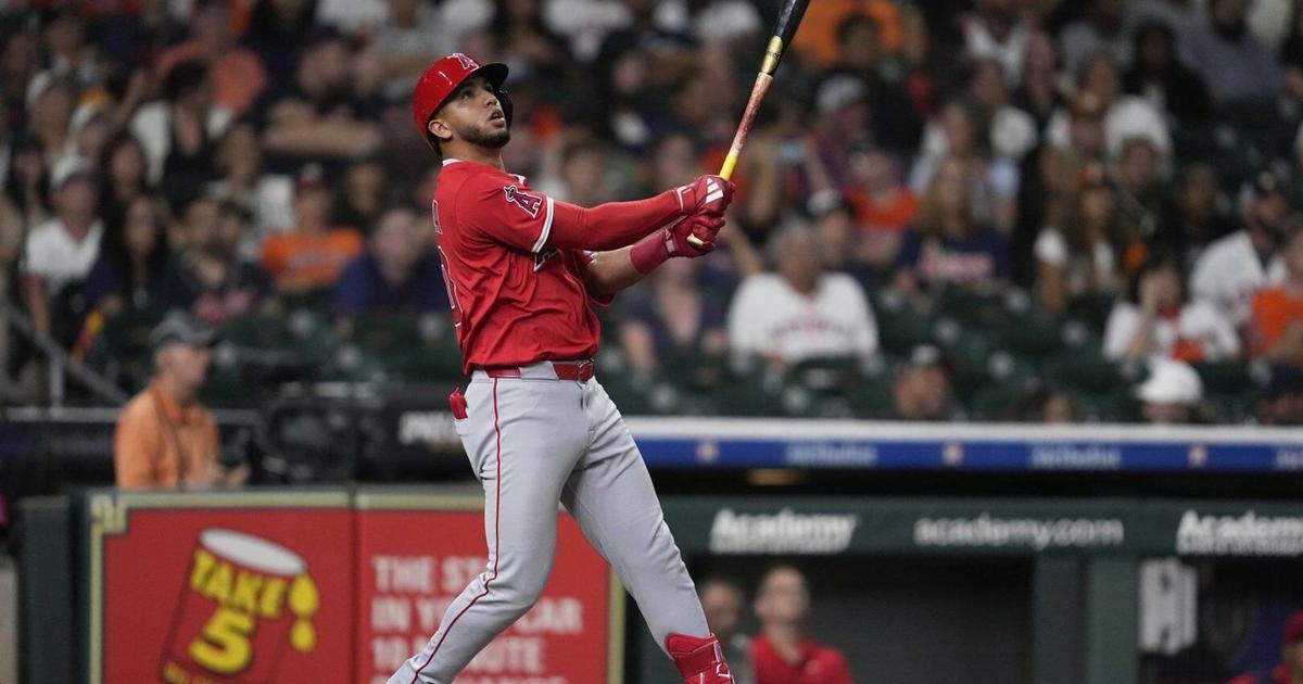 Peraza’s clutch 2-run hit in the ninth lifts Angels over Astros 4-1 - Toronto Star