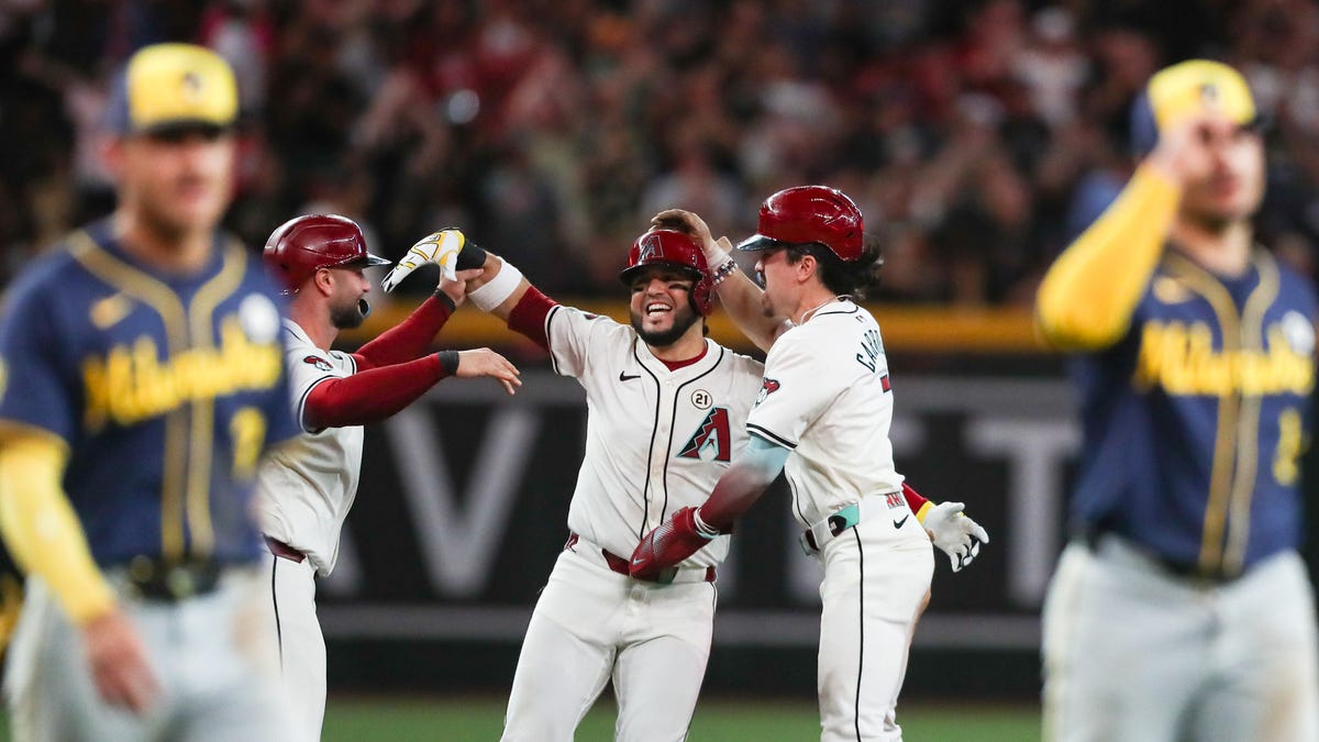 Where teams stand in division, wild-card races