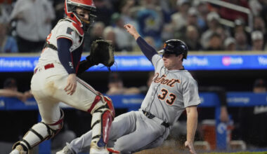 Keith scores on sacrifice fly in 11th, Tigers rally to top Twins 4-3 | News, Sports, Jobs
