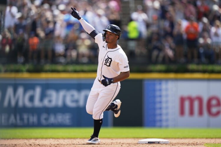 Pasquantino and Garcia homer as the Royals hold off the Tigers for a wild 10-8 win | News, Sports, Jobs