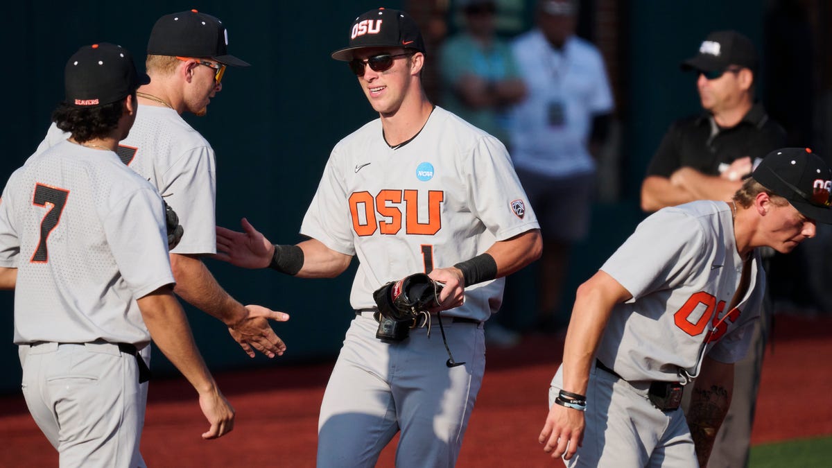 NCAA baseball tournament super regionals schedule, preview