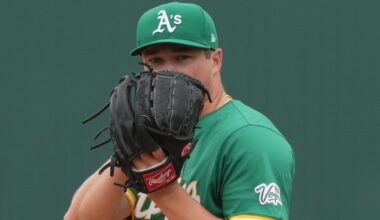 Padres go big, Yankees bullpen