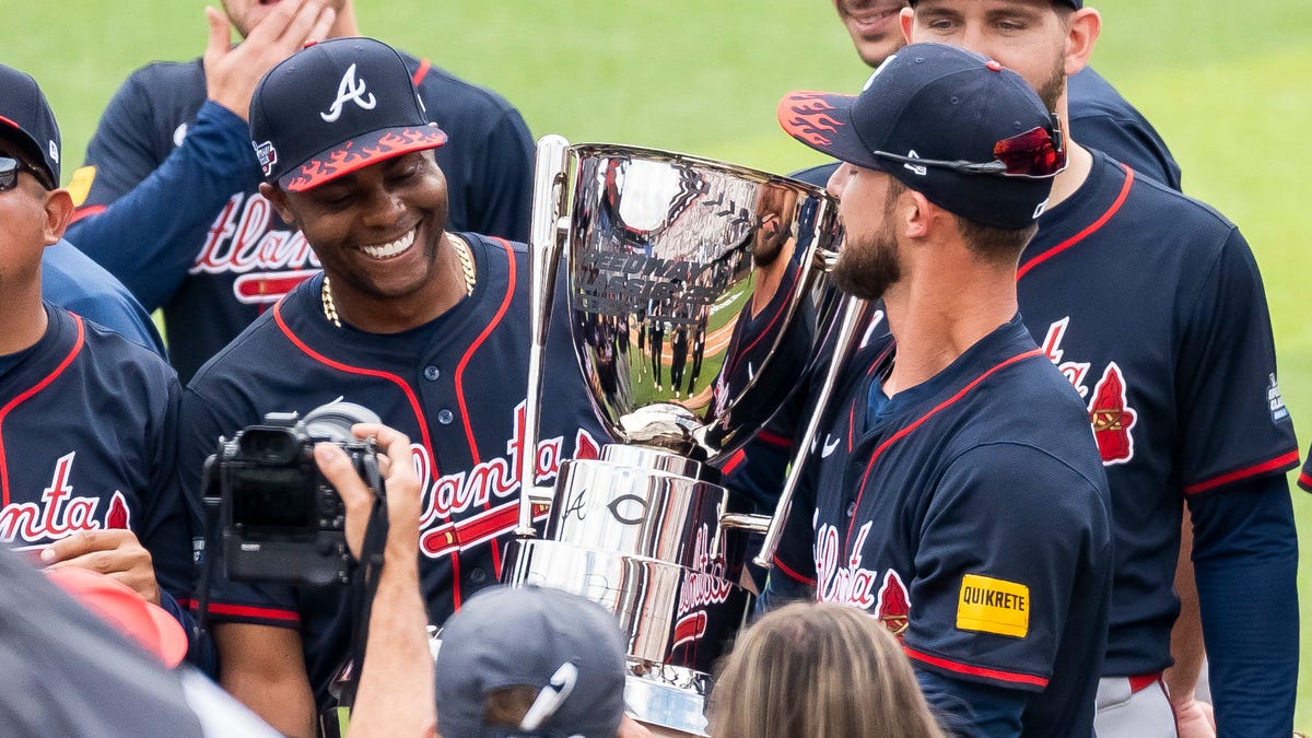 Eli White makes history in Braves' MLB Speedway Classic win vs Reds