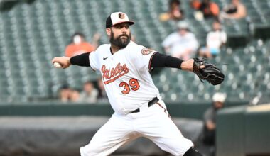 UW baseball alum works immaculate inning with Chicago Cubs