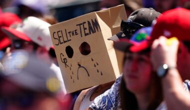 Sell The Team cry, rooted in Oakland, spreads among angry fans