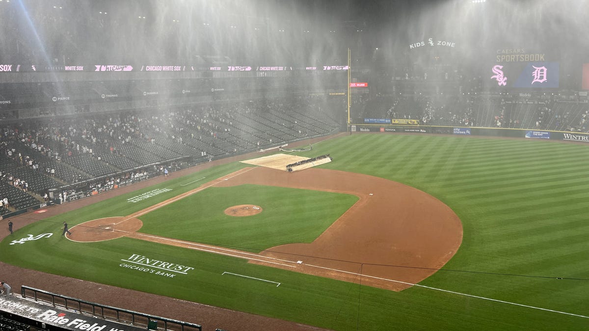 Rain delay for Detroit Tigers vs. Chicago White Sox in ninth inning