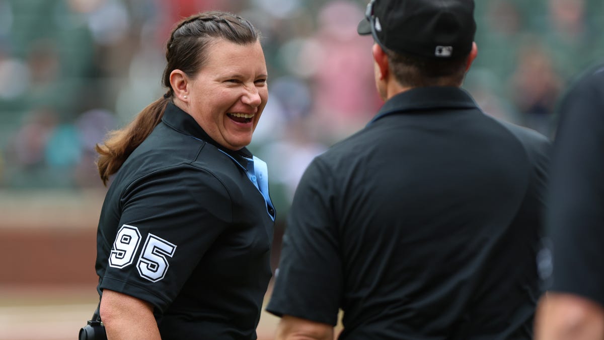 Umpire Jen Pawol back in Class AAA after MLB debut: What's next?